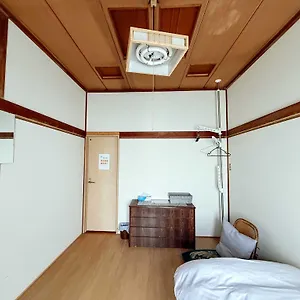 https://guesthouse-en.hokkaidohotelsjapan.com